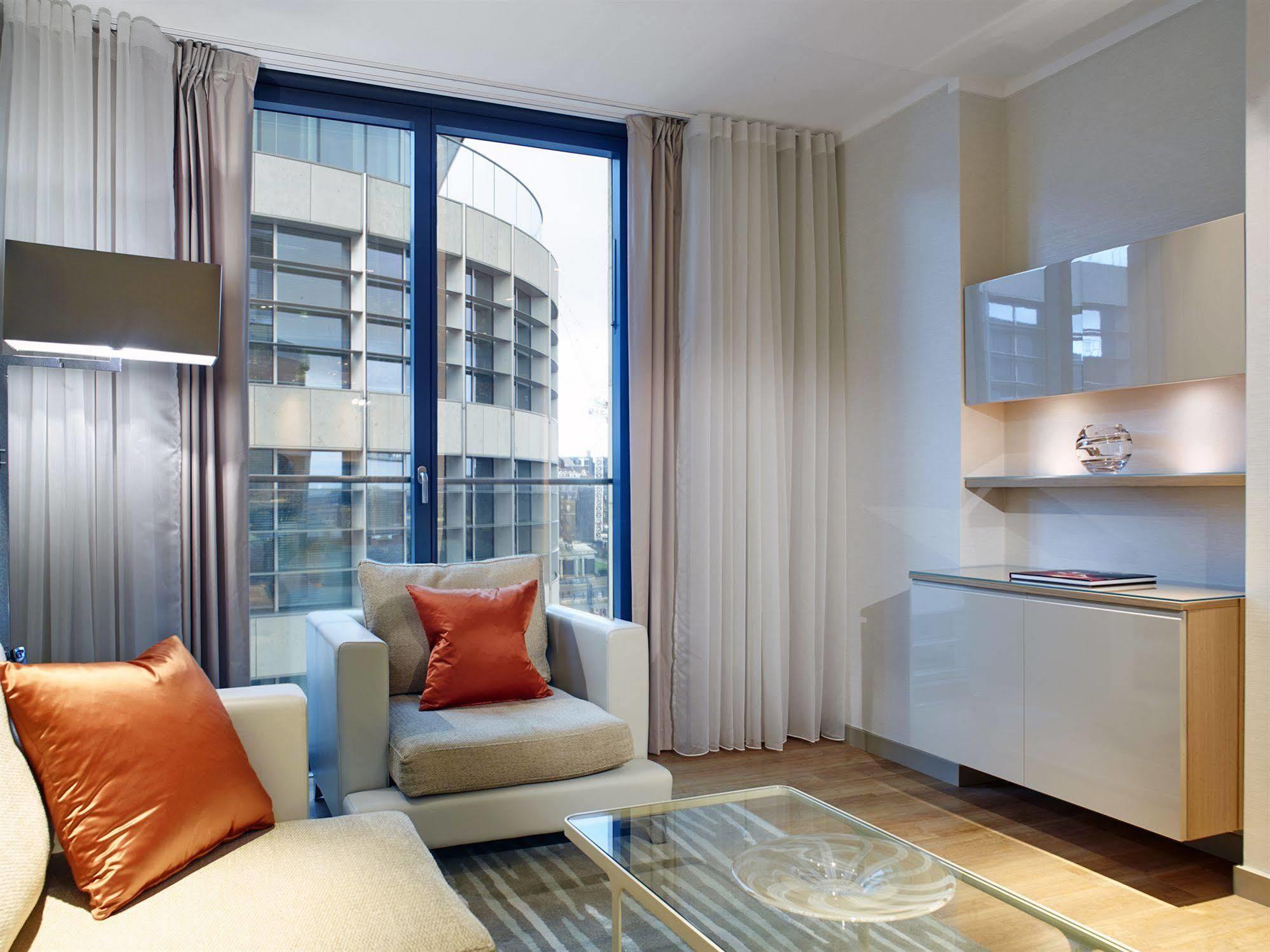 Aparthotel Cheval Three Quays At The Tower Of