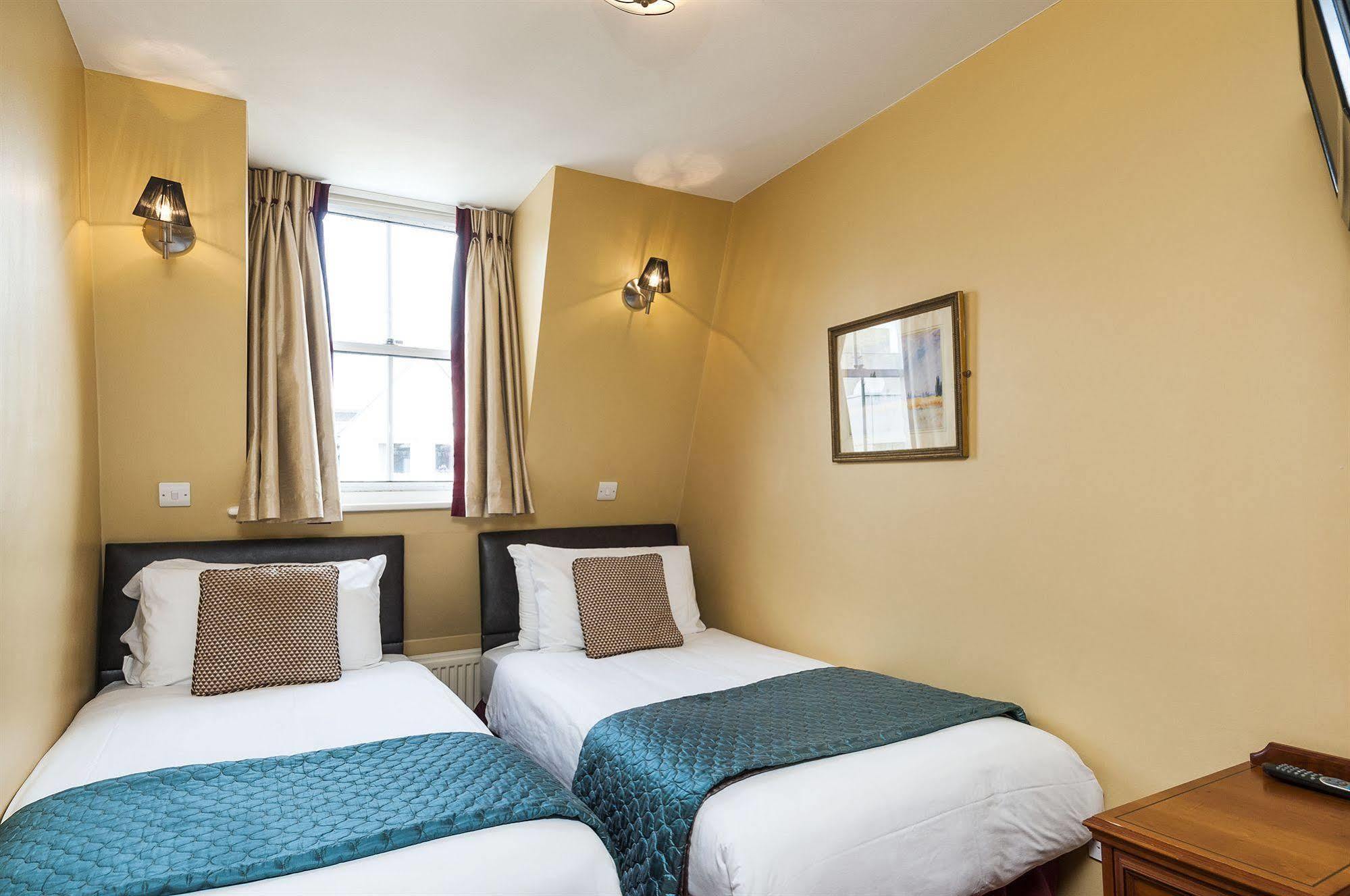 Craven Hotel 3*