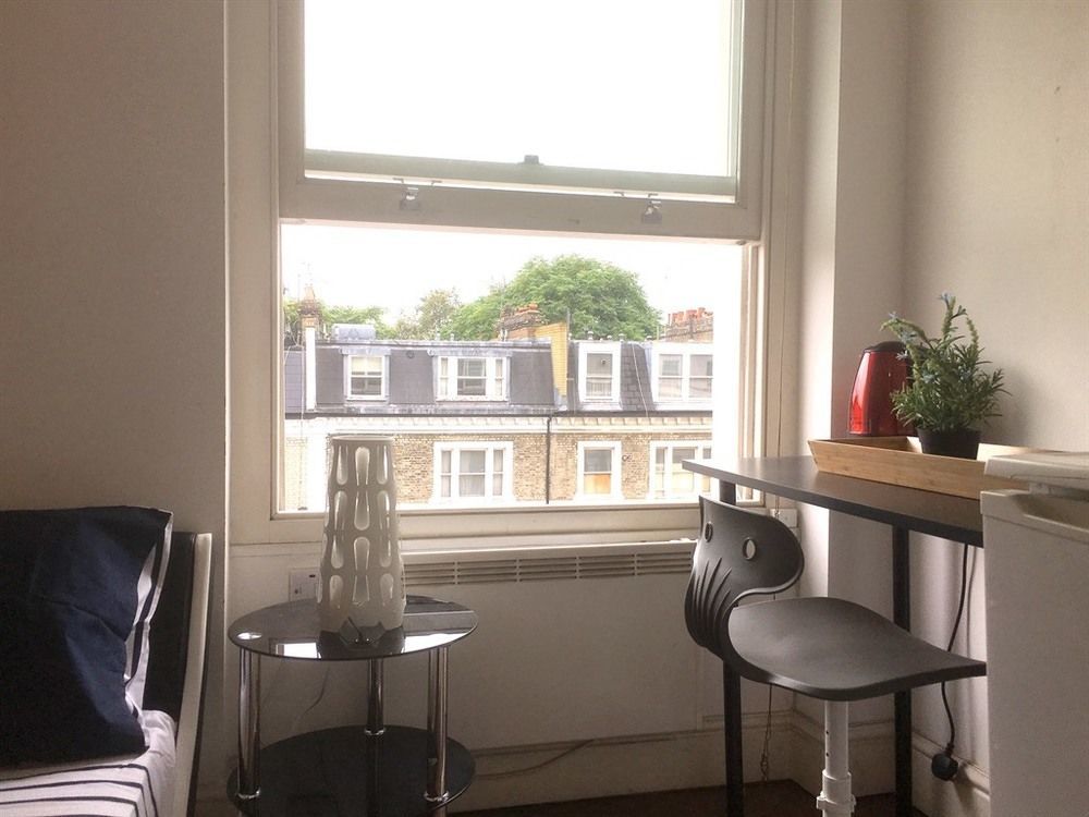 Holland Park Lifestyle London