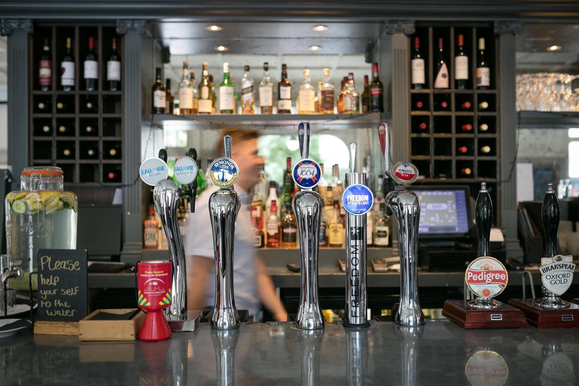 Acomodação com café da manhã  The Malt House Londres