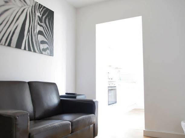 Acorn - Byng Place Apartment