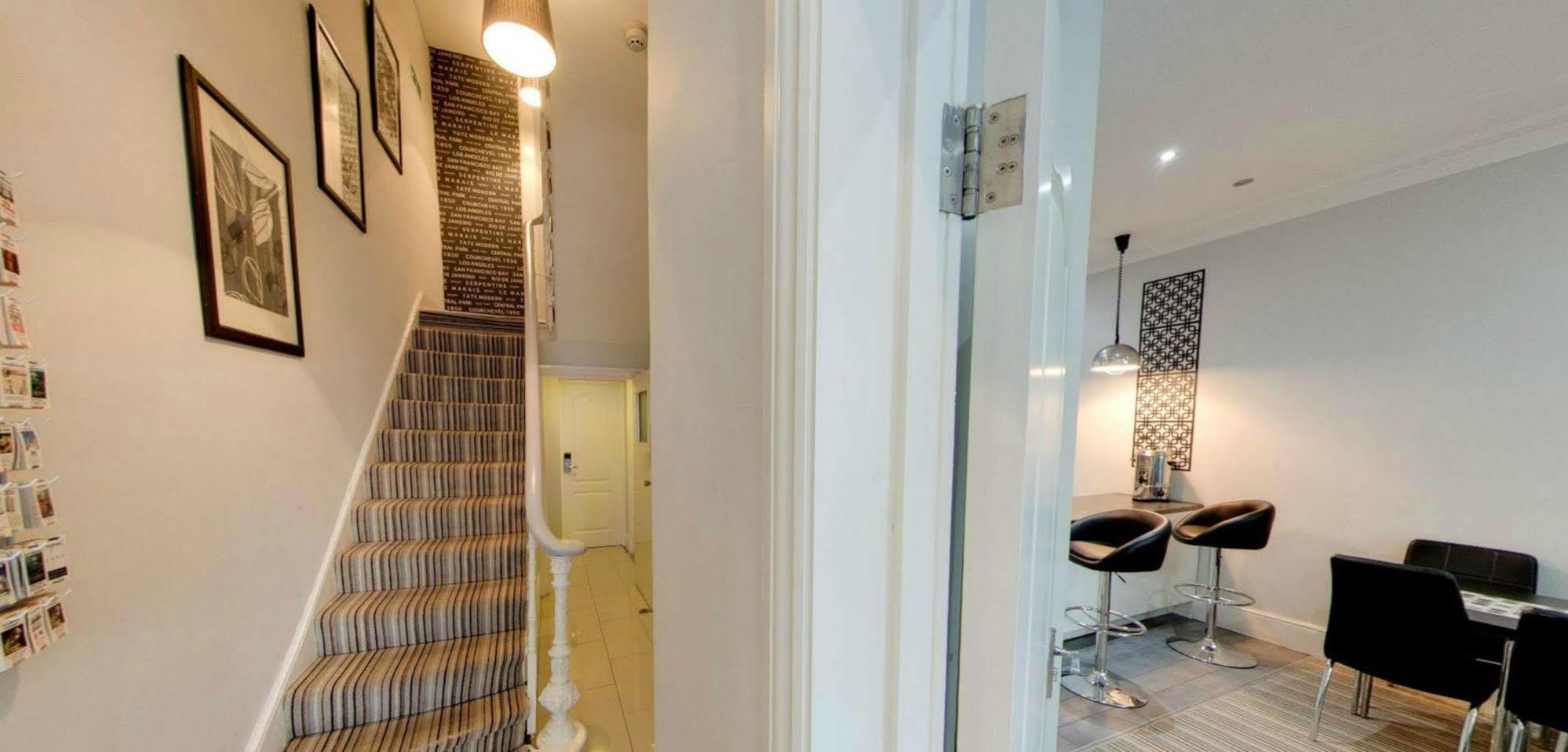 Comfotel Grn 3* London
