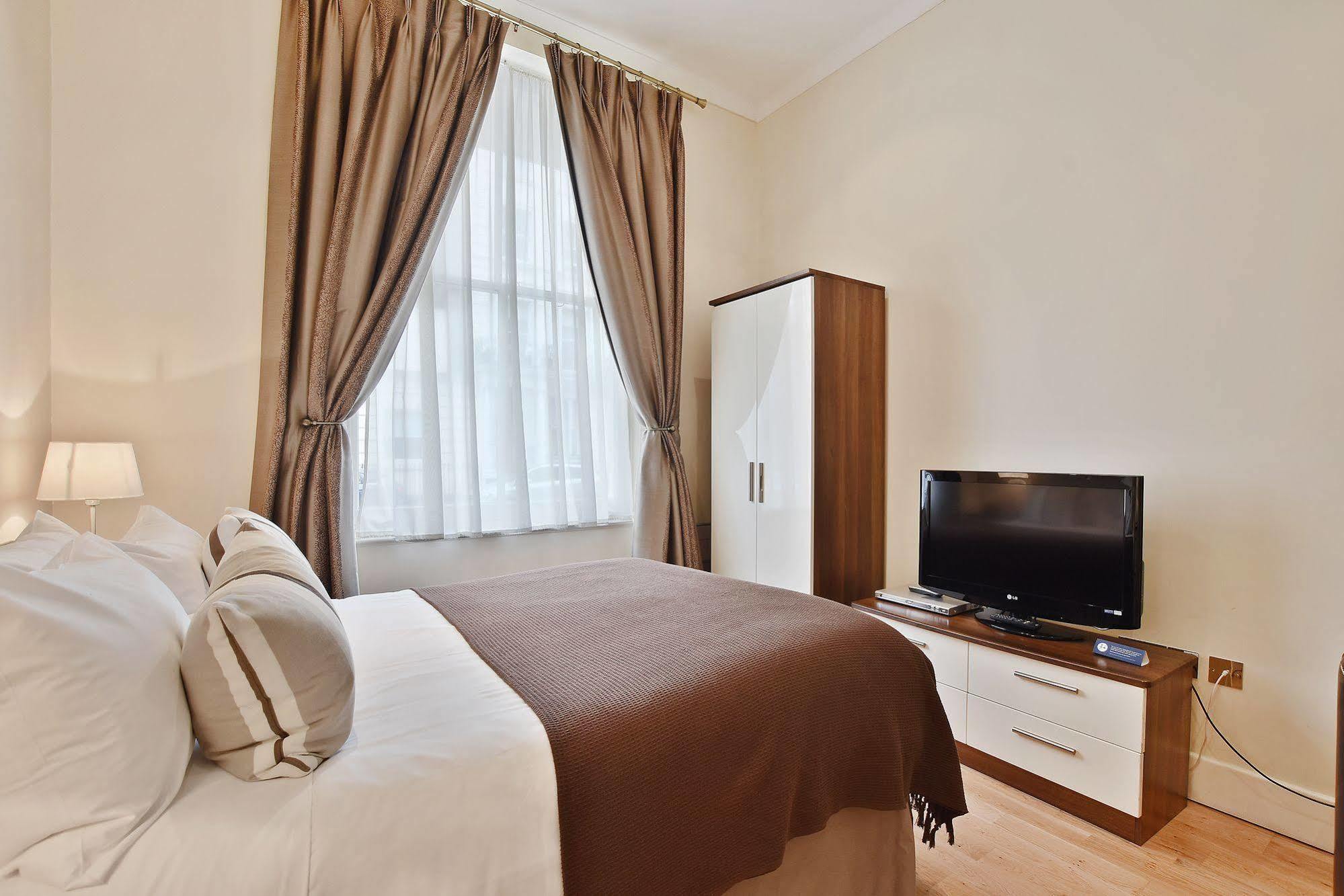 Notting Hill By Bridgestreet Apartment