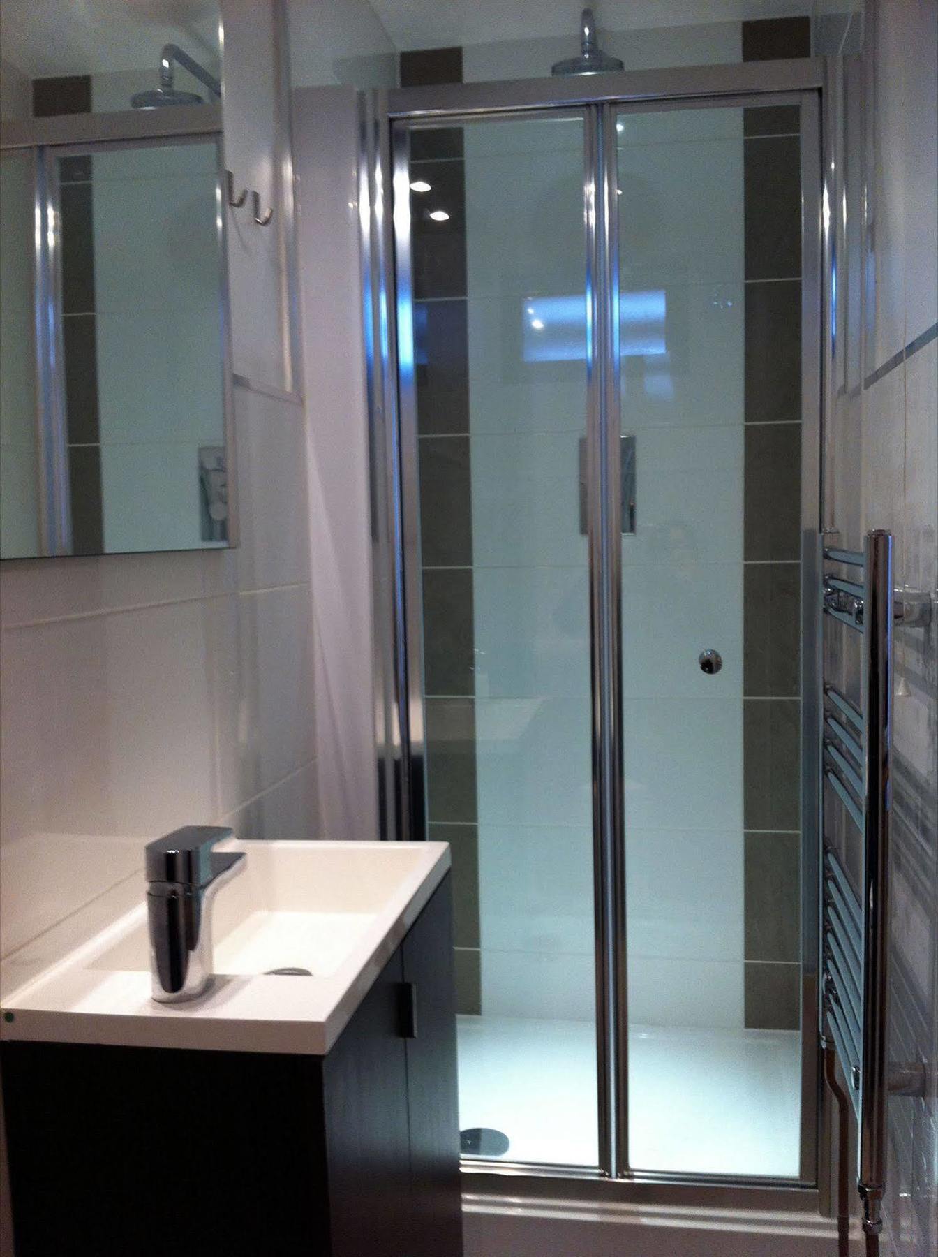 Lyall Aparthotel