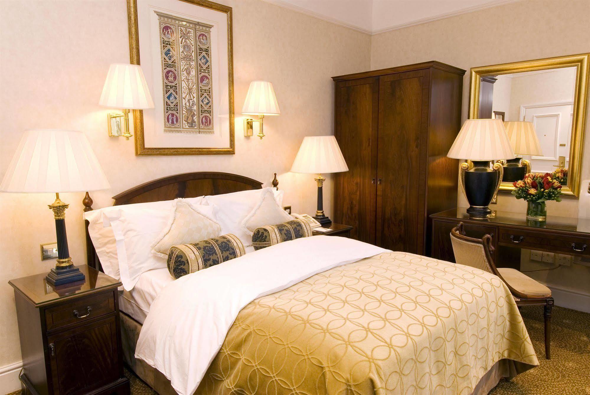 The Colonnade 4* London