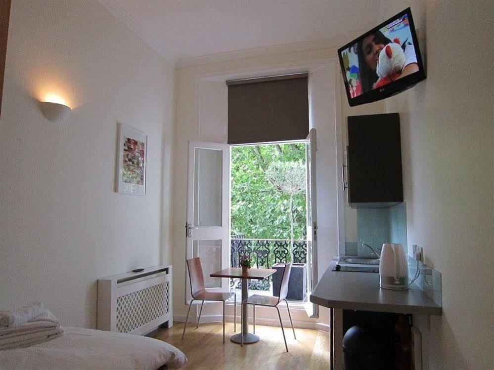 Apartment Inverness Terrace Serviced By Concept *