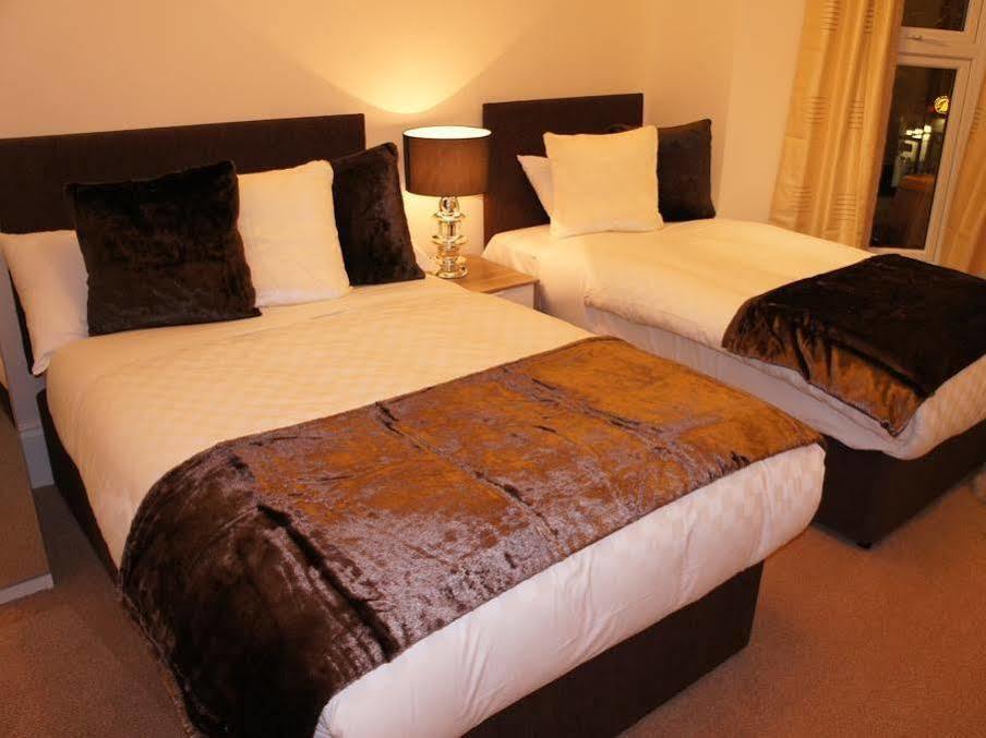 Sapphire Hotel London