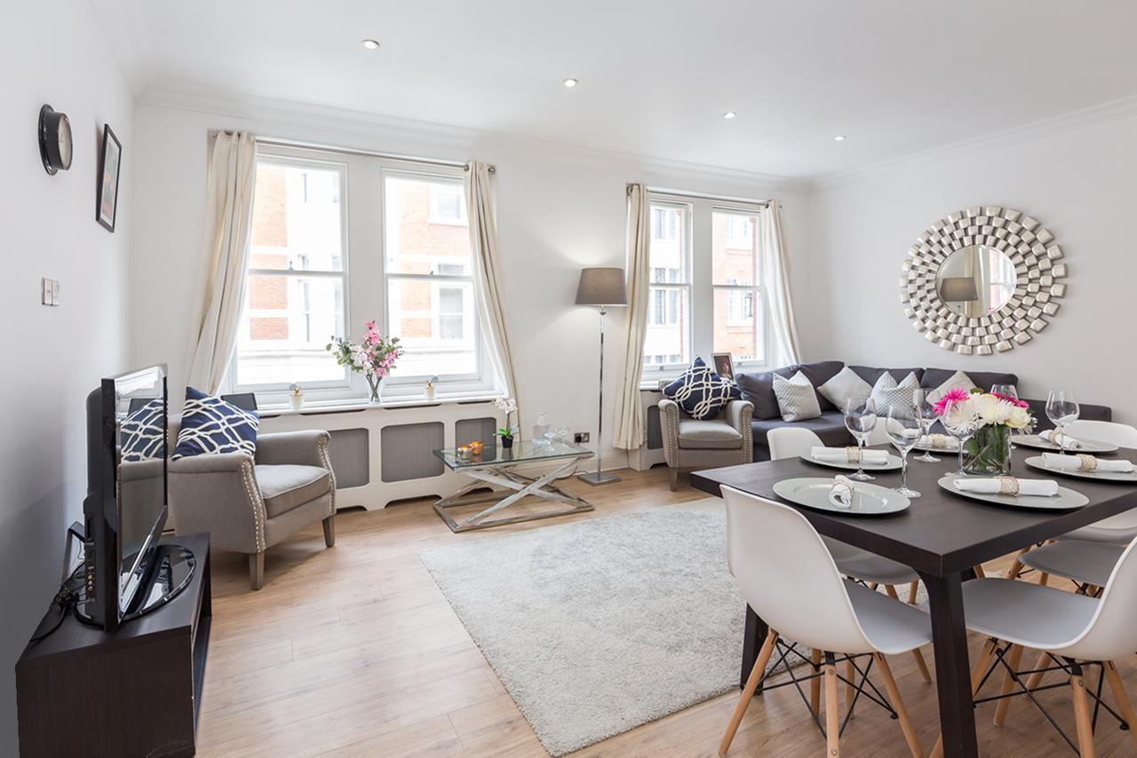 Urban Chic - Nassau Apartment