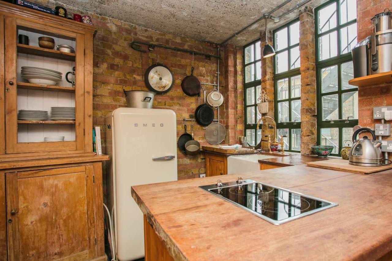 Apartment 1000+ Square Foot Loft In Former Factory *
