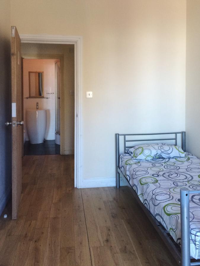Cambridge Heath Campus Living