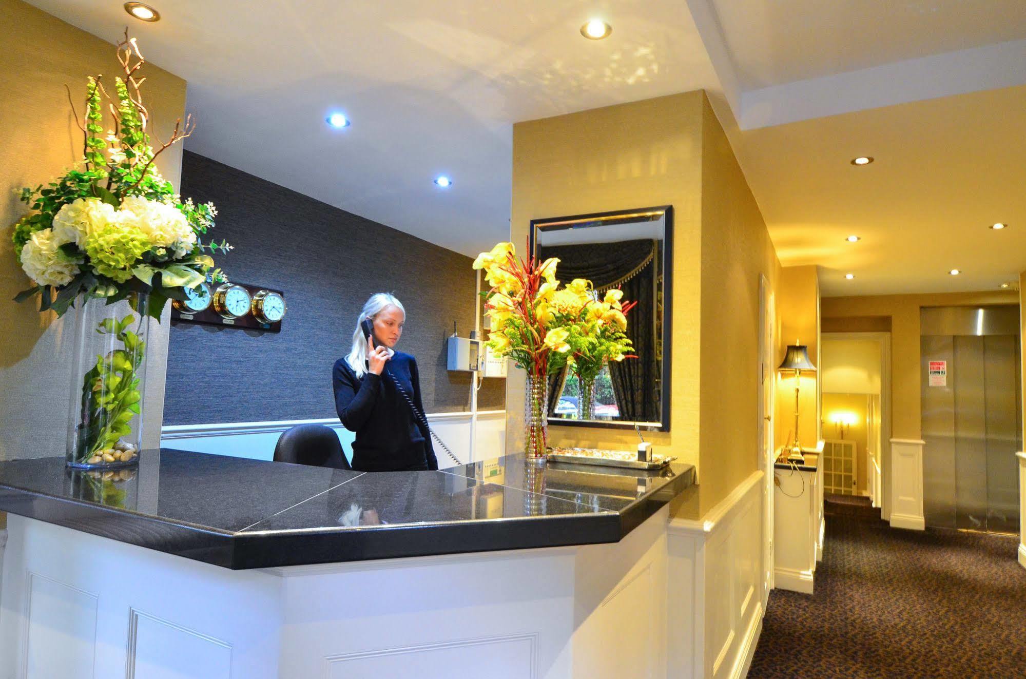 Aparthotel Collingham Serviced London