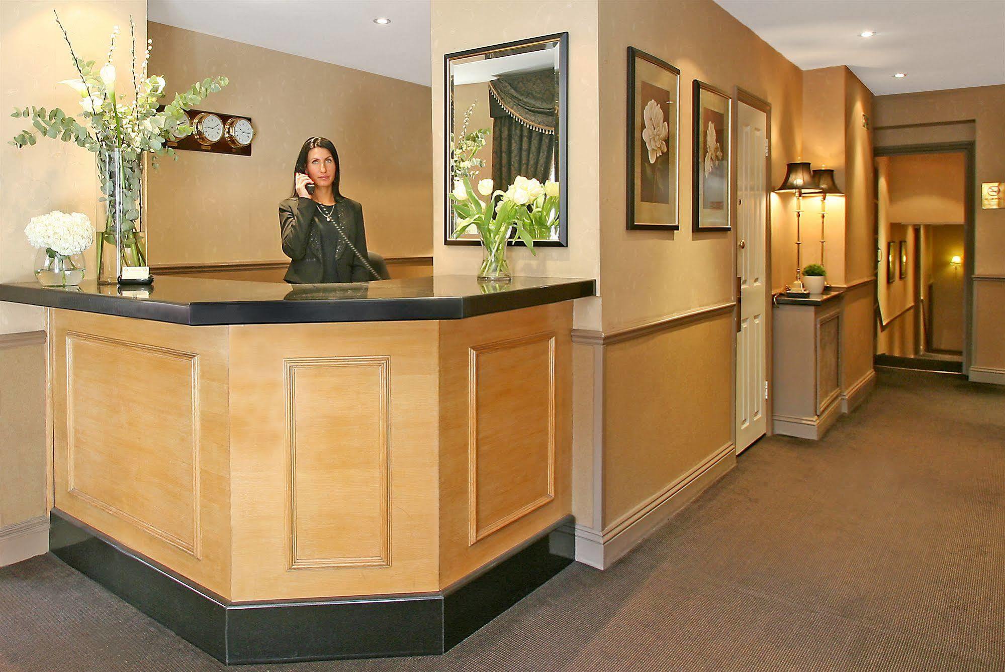 Collingham Serviced 4*