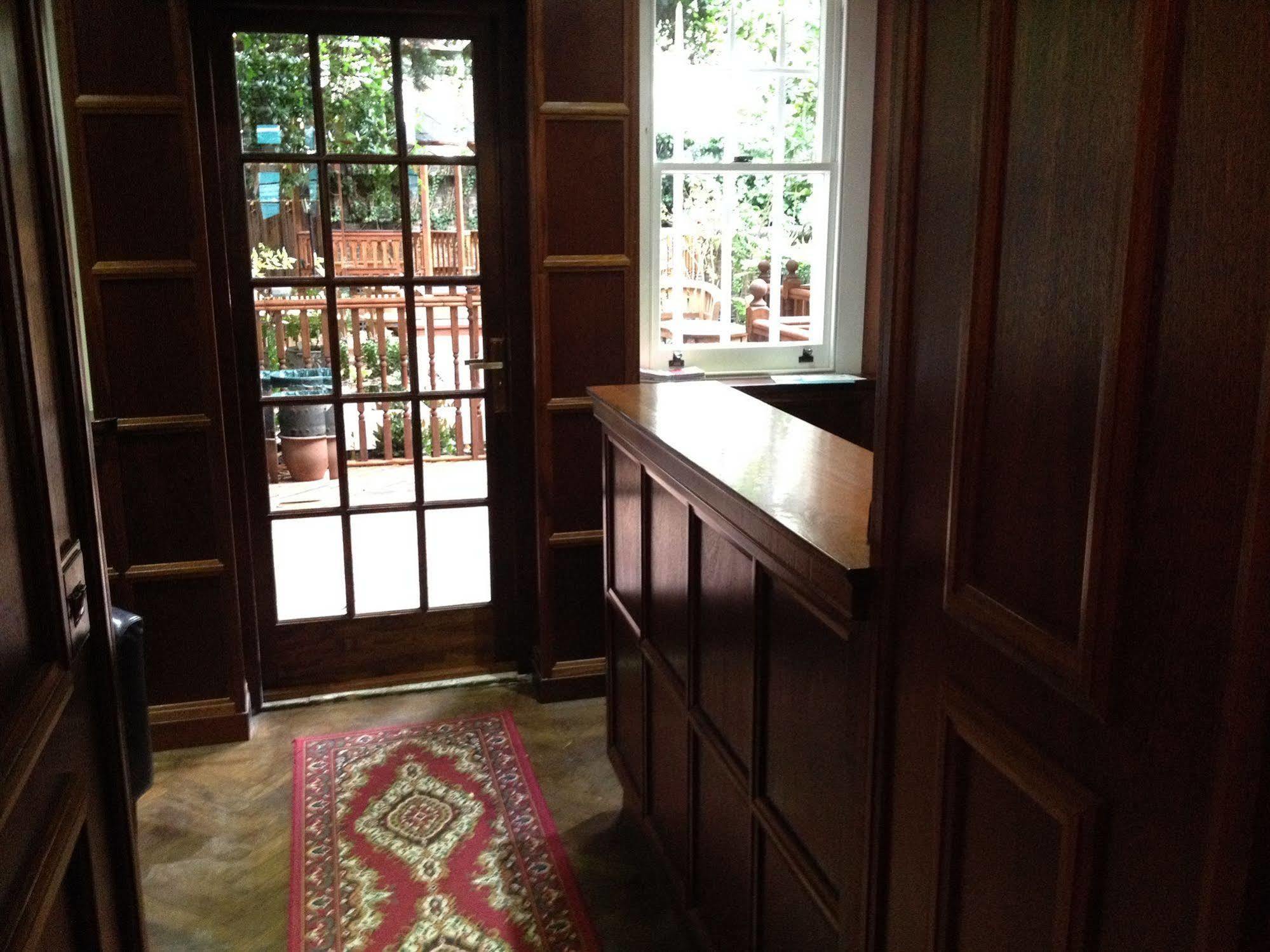 Regency House Guest house