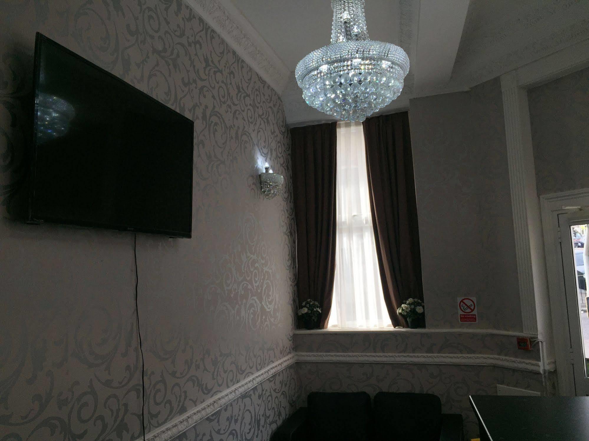 Hotel Shelton Hotel, Finsbury Park London