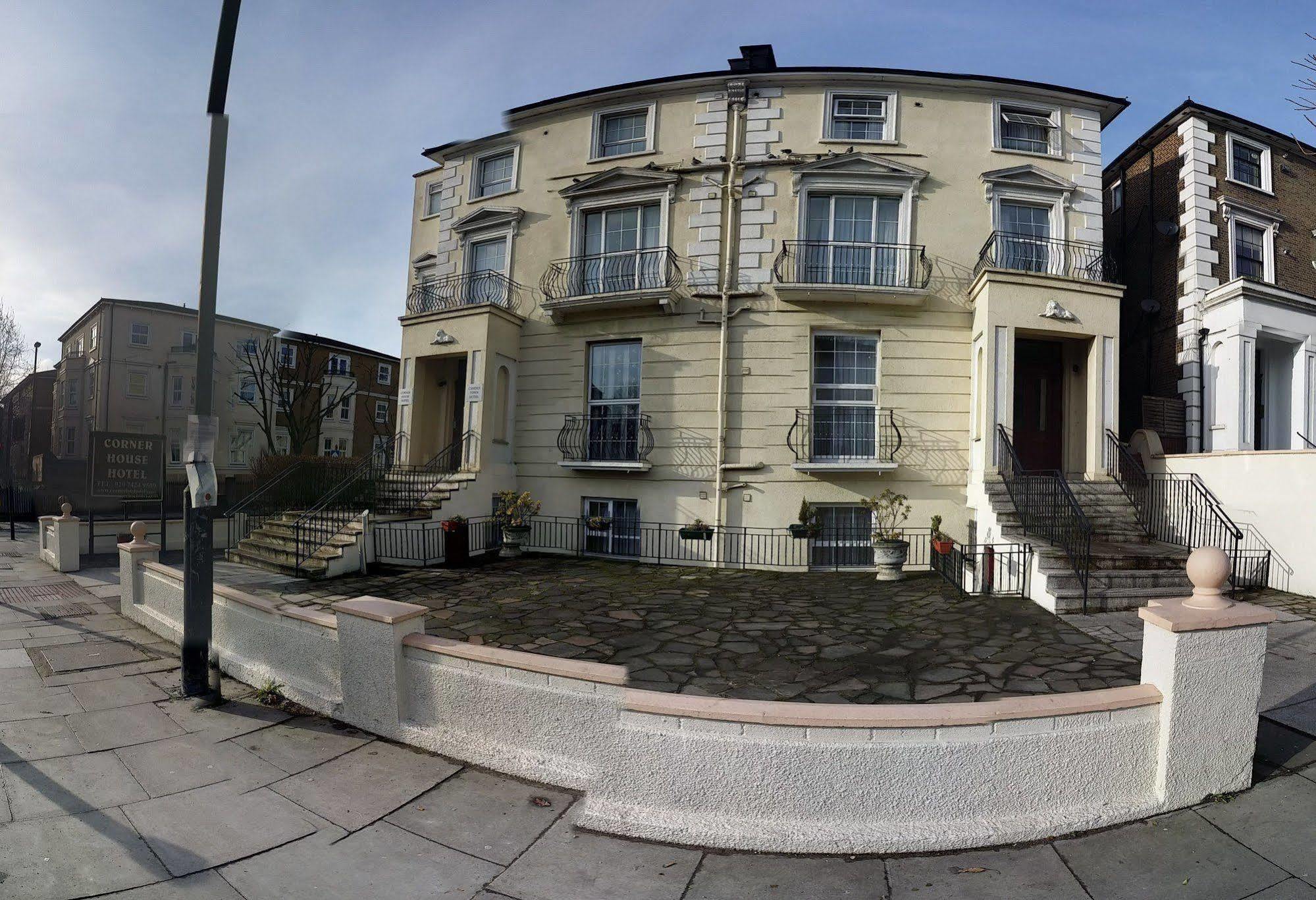 Corner House 3* London