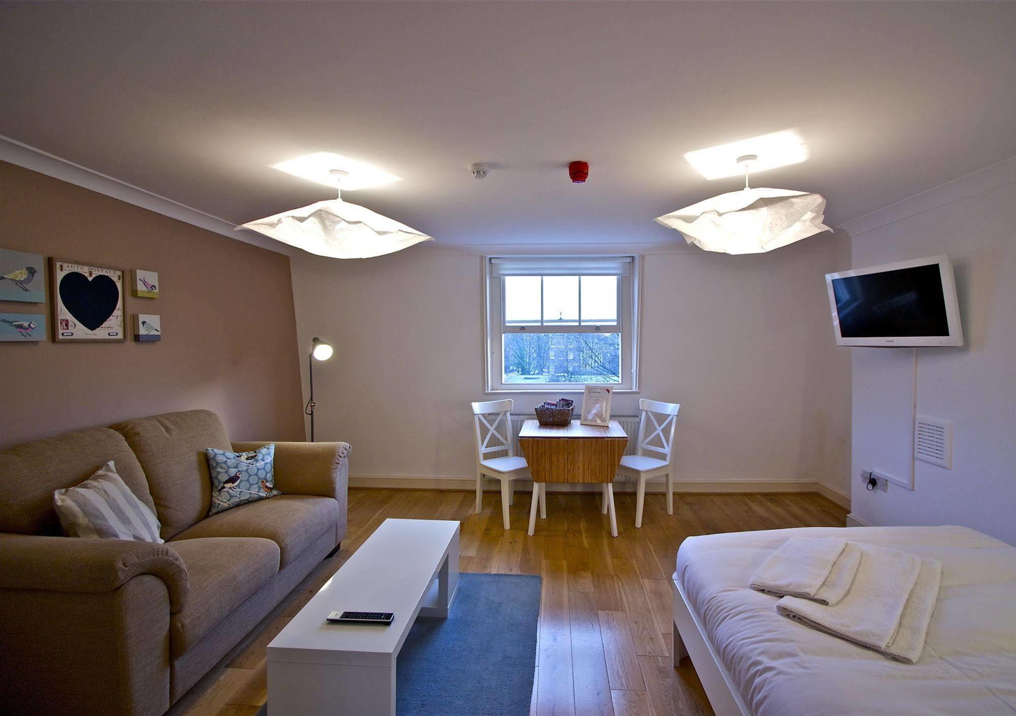 Short Lets In - Angel Apartment