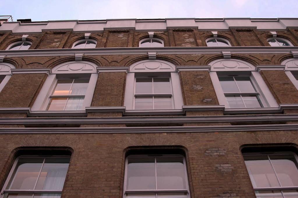 Hop Art House Serviced * London