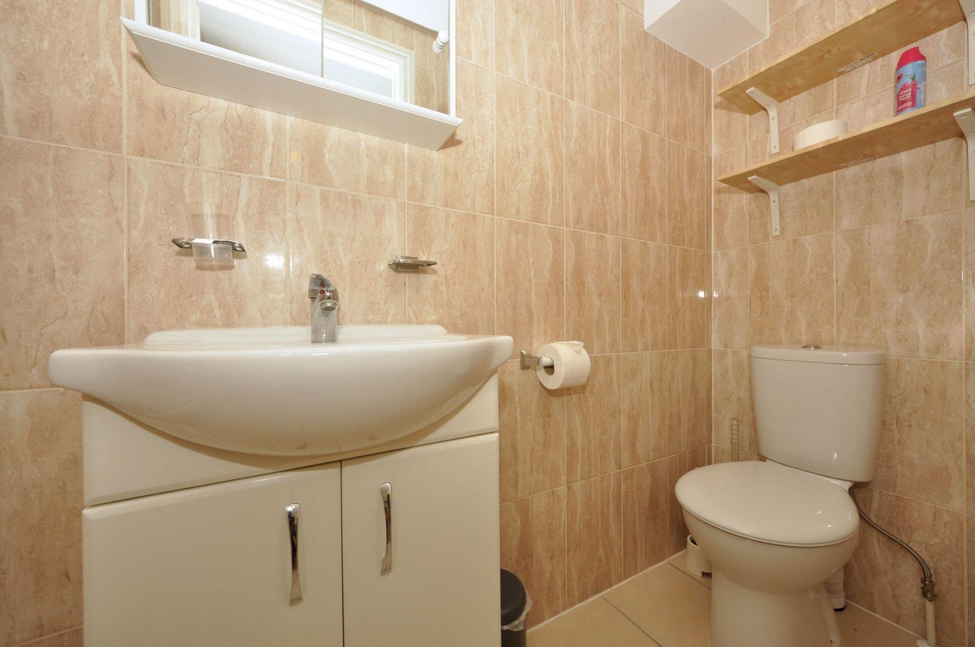 W14 Hotel