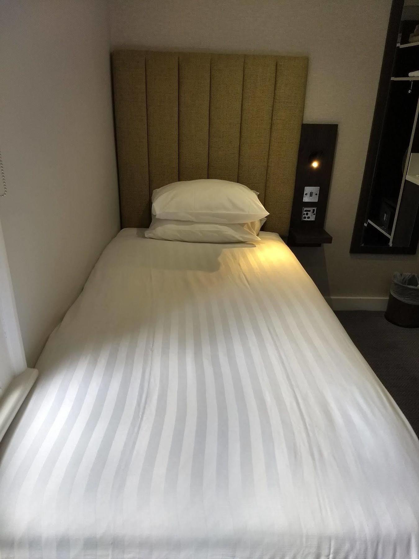 Garden Court 3* London