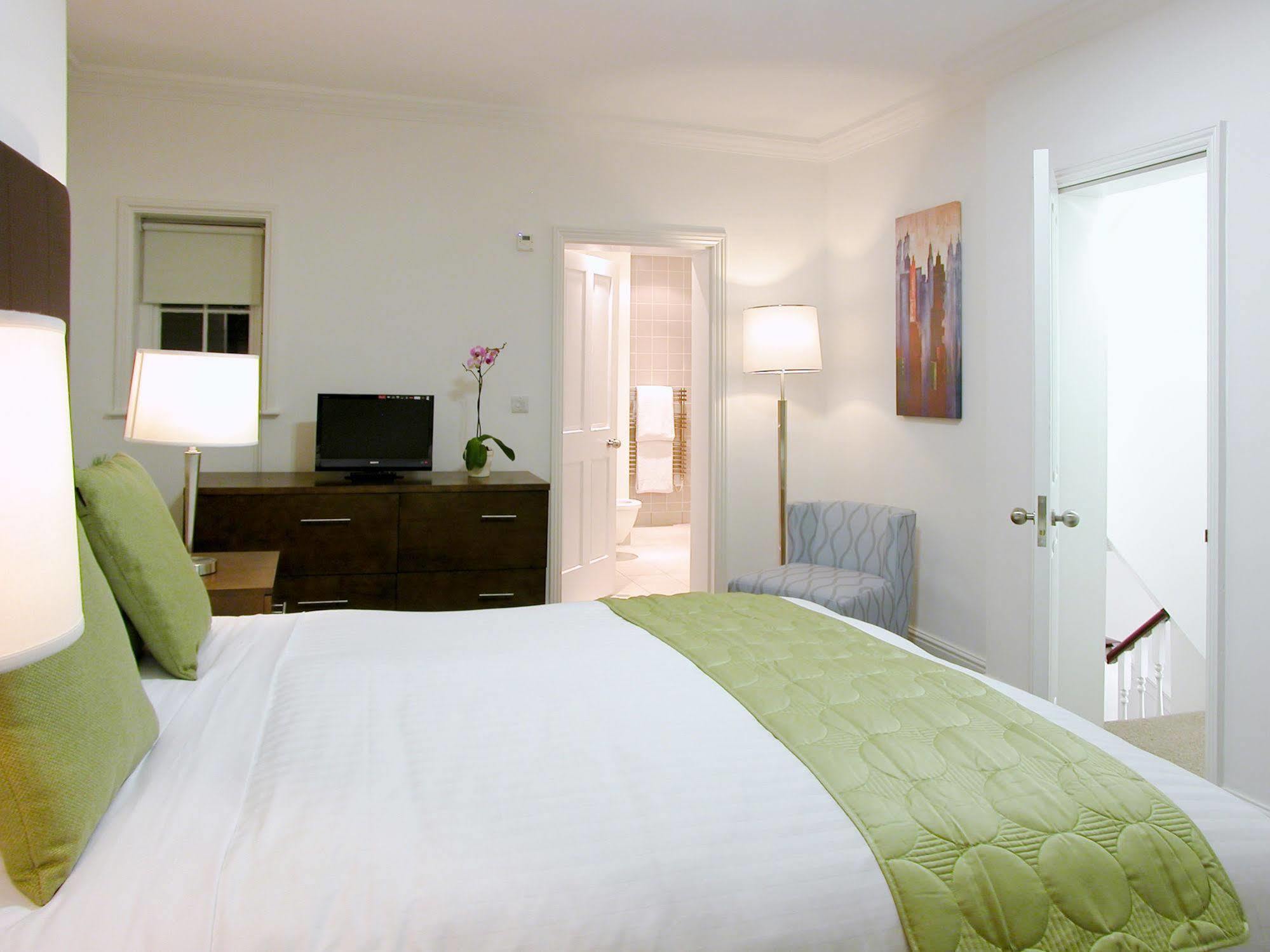 The Kings Wardrobe By Bridgestreet Hotel 4*