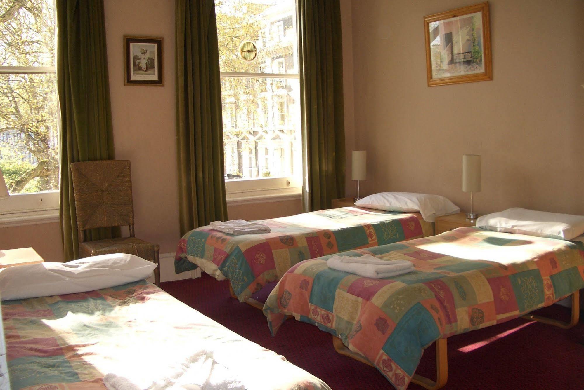 Guest house Curzon House London
