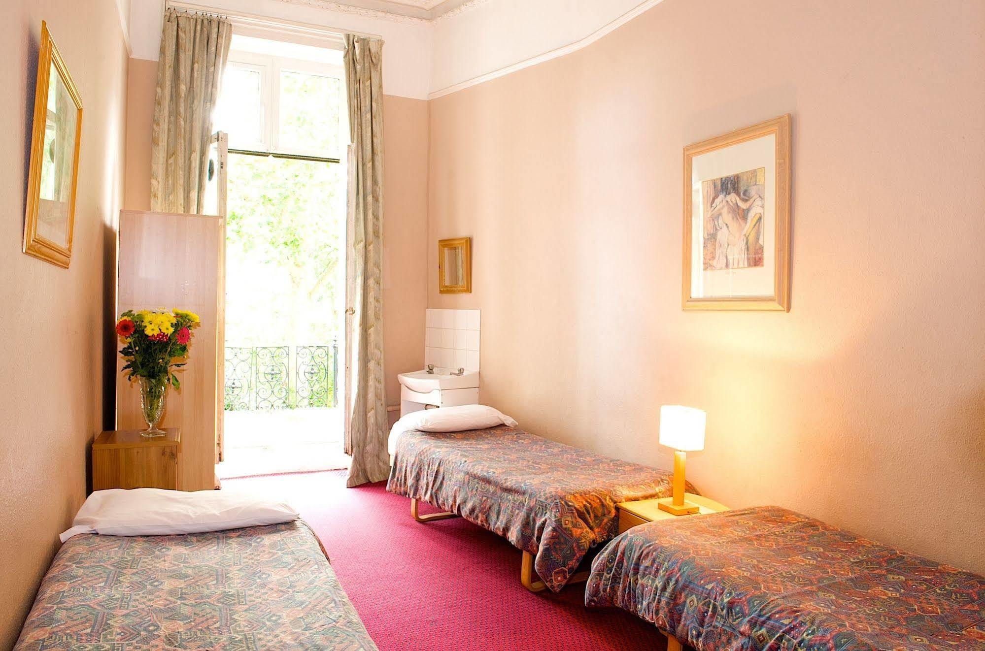 Curzon House Guest house