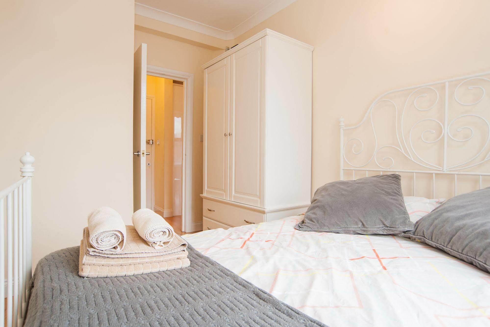 Kings Cross Apartment *