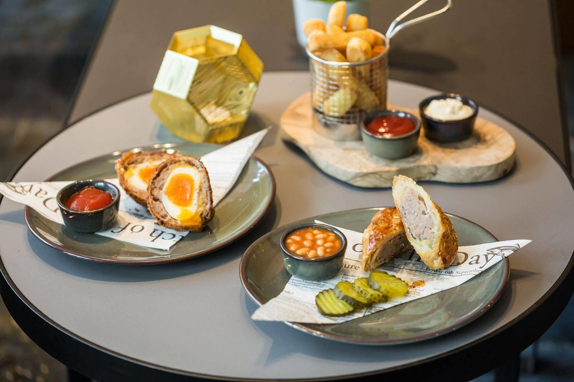 Park Plaza London, Park Royal London