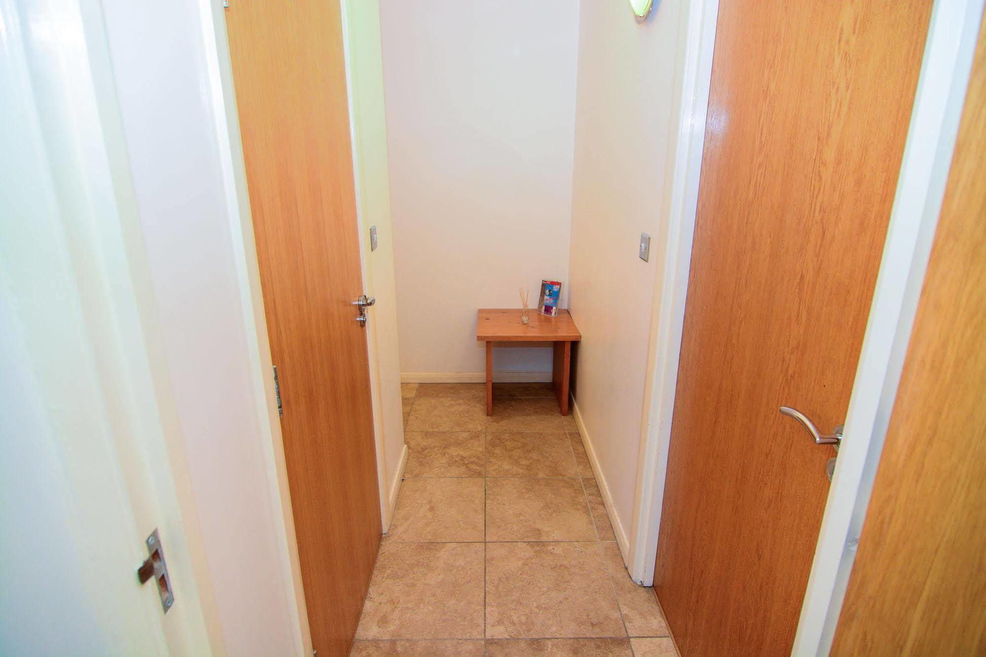 Wharf Tower Apartment London