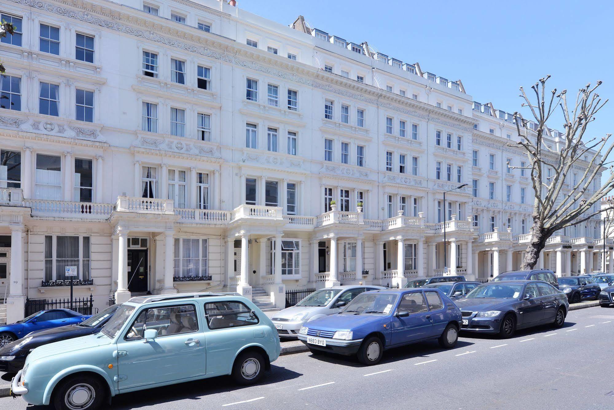 Gallery Hyde Park *