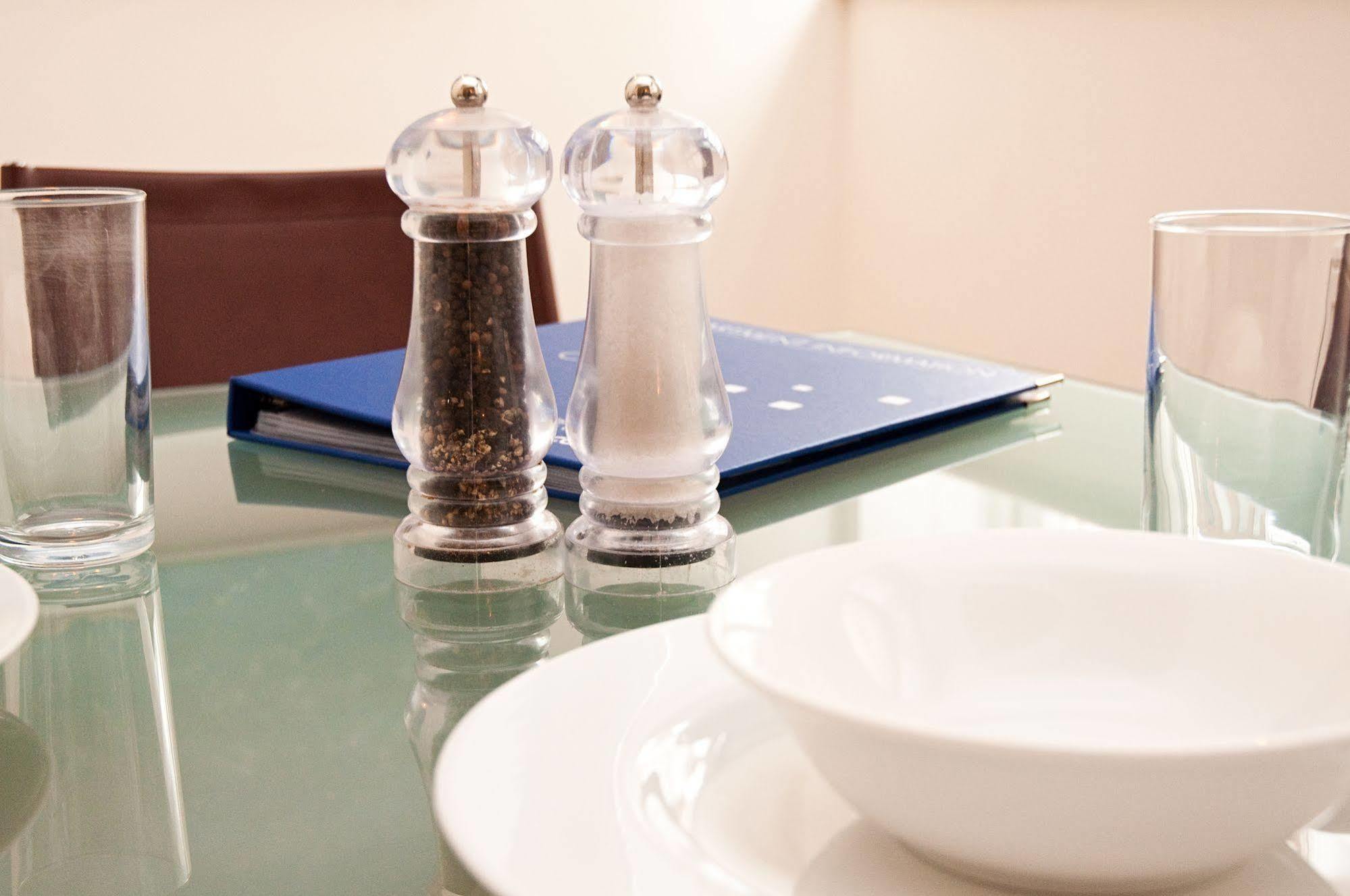 Hotel Clarendon 140 Minories Londres