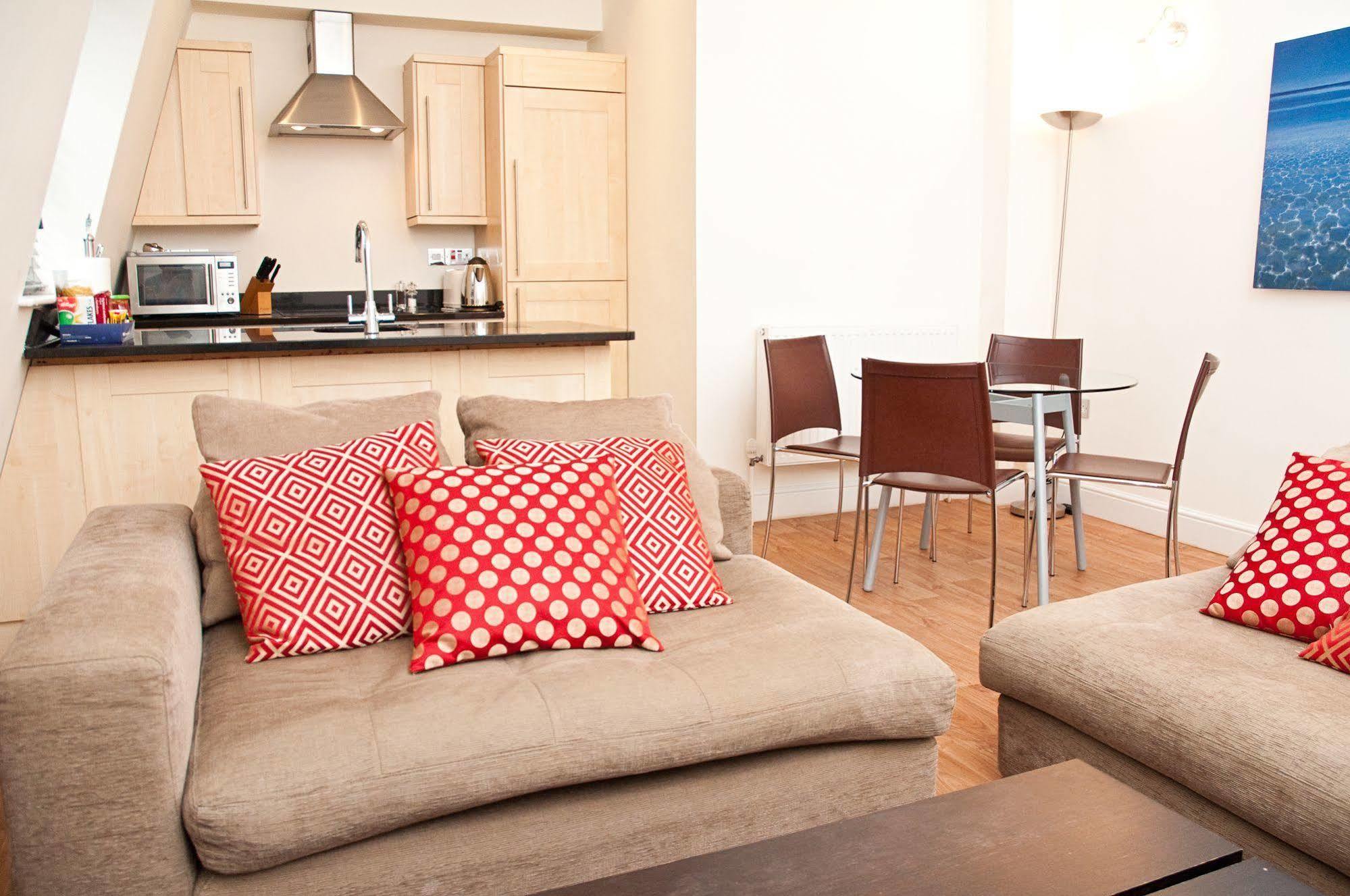 Clarendon 140 Minories Hotel 4*