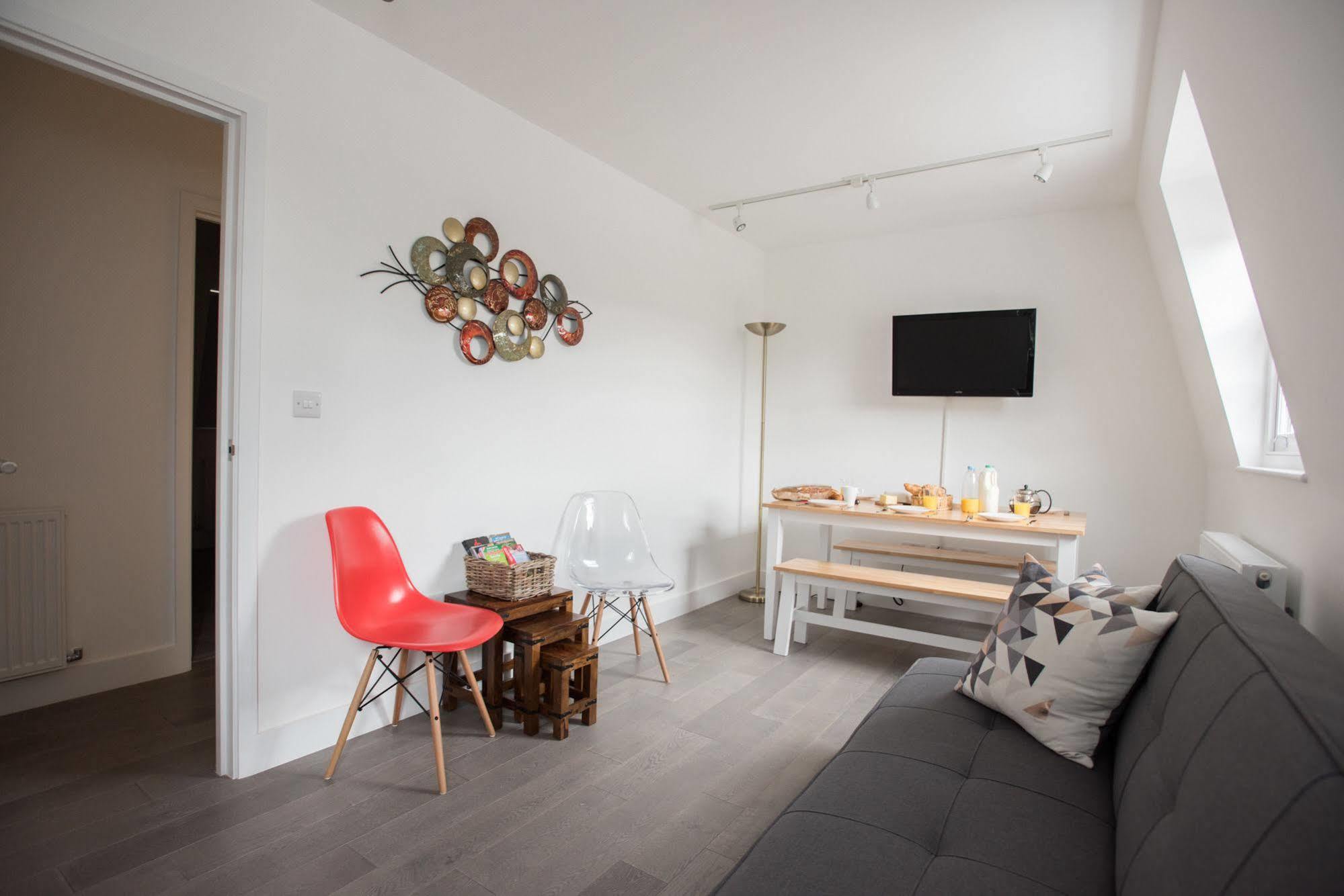 Short Lets In - Kilburn