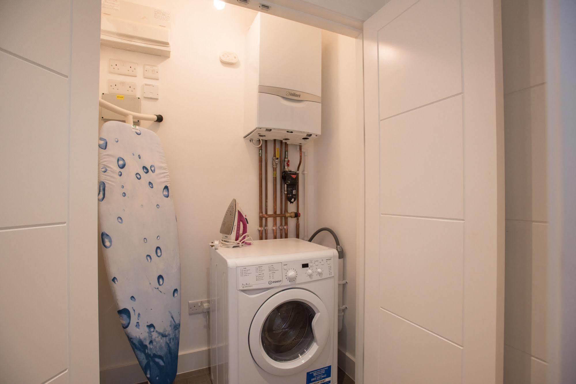 Apartment Short Lets In - Kilburn *