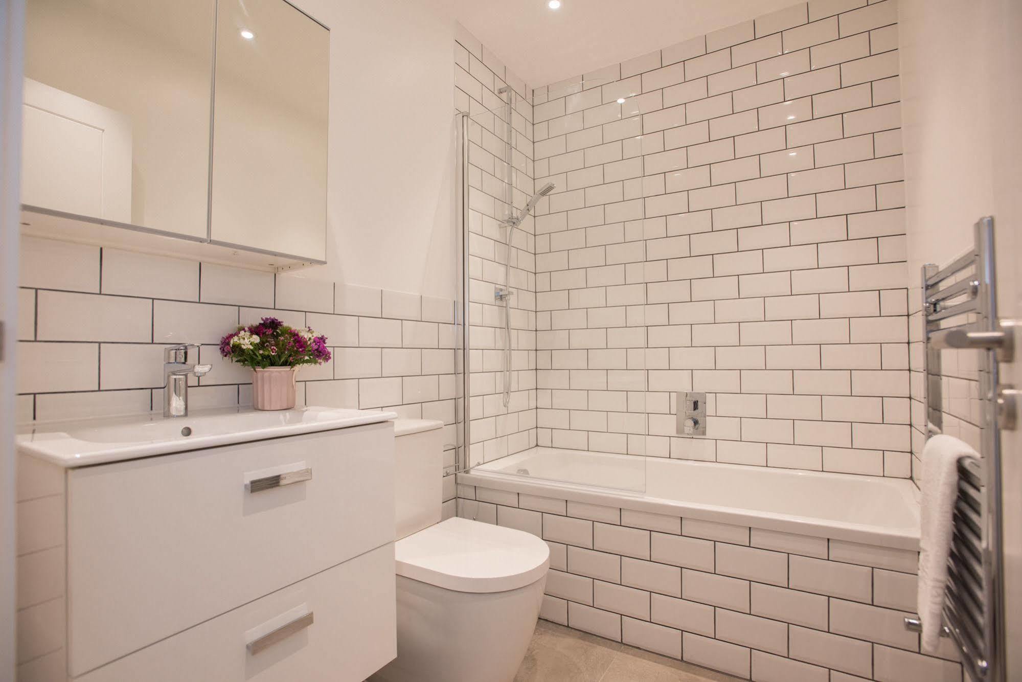 Short Lets In - Kilburn