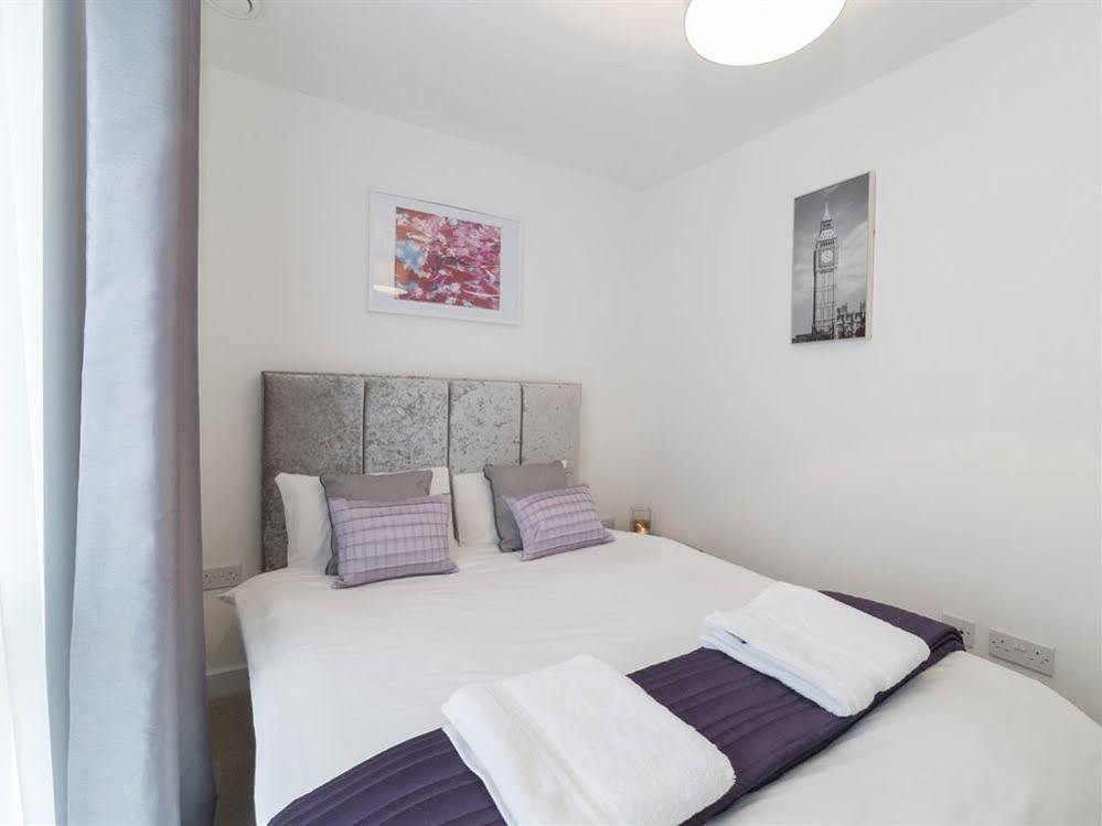 In2 Apartment London