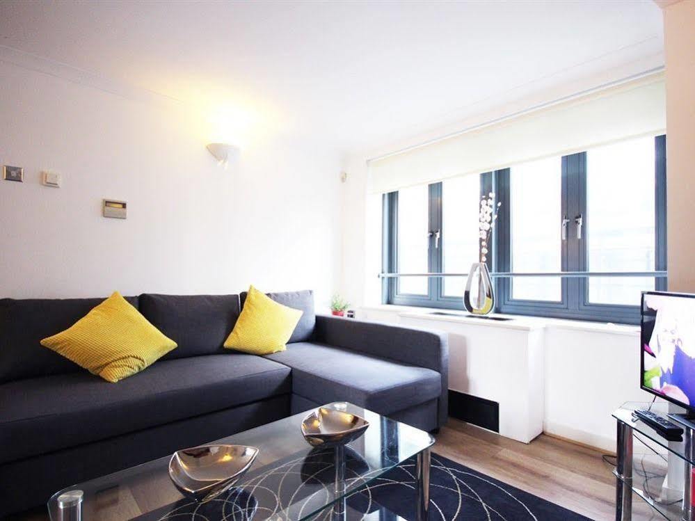 Liverpool Street Apartment By City Stay Aparts *