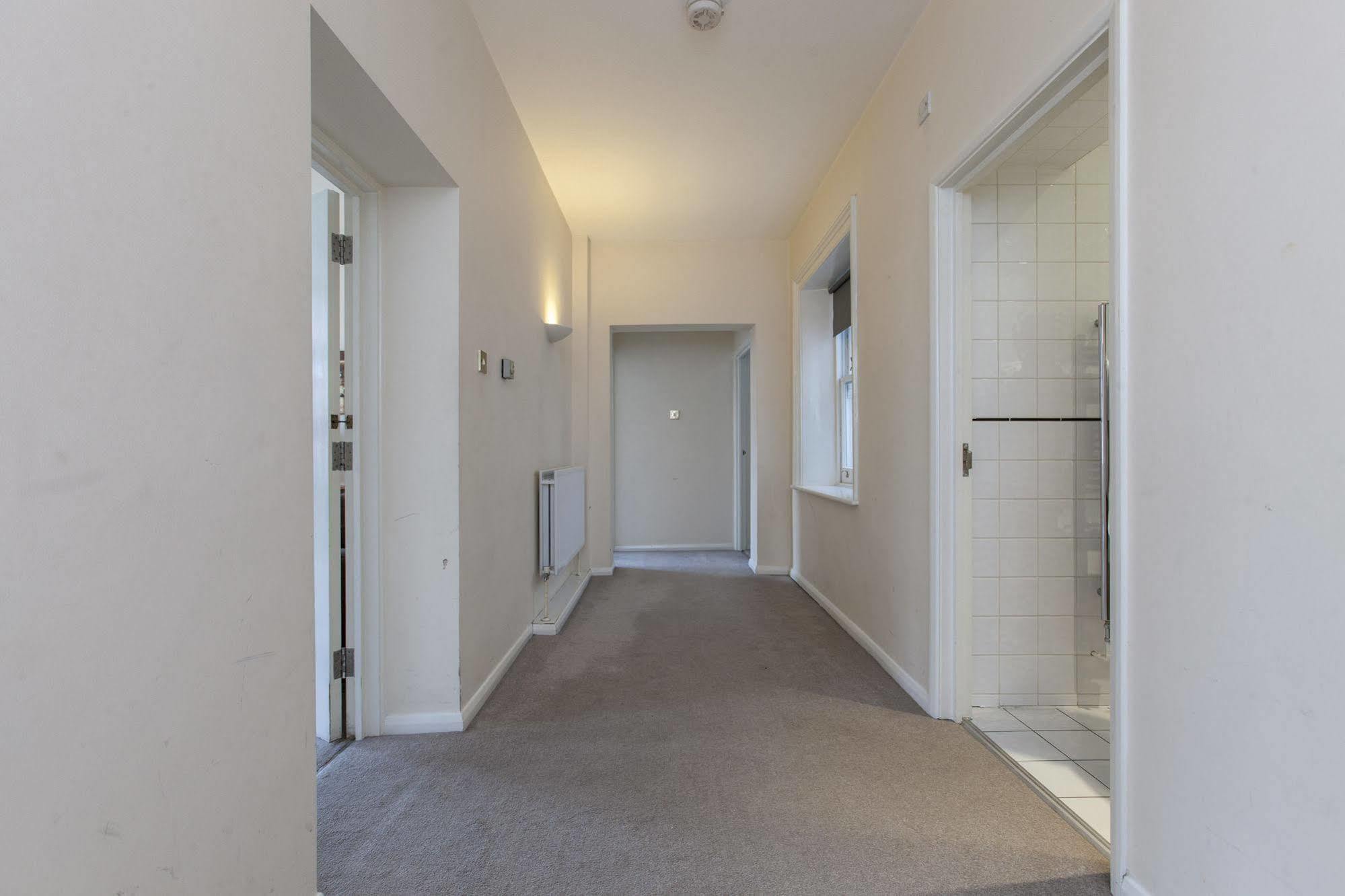 Club Living - Barbican