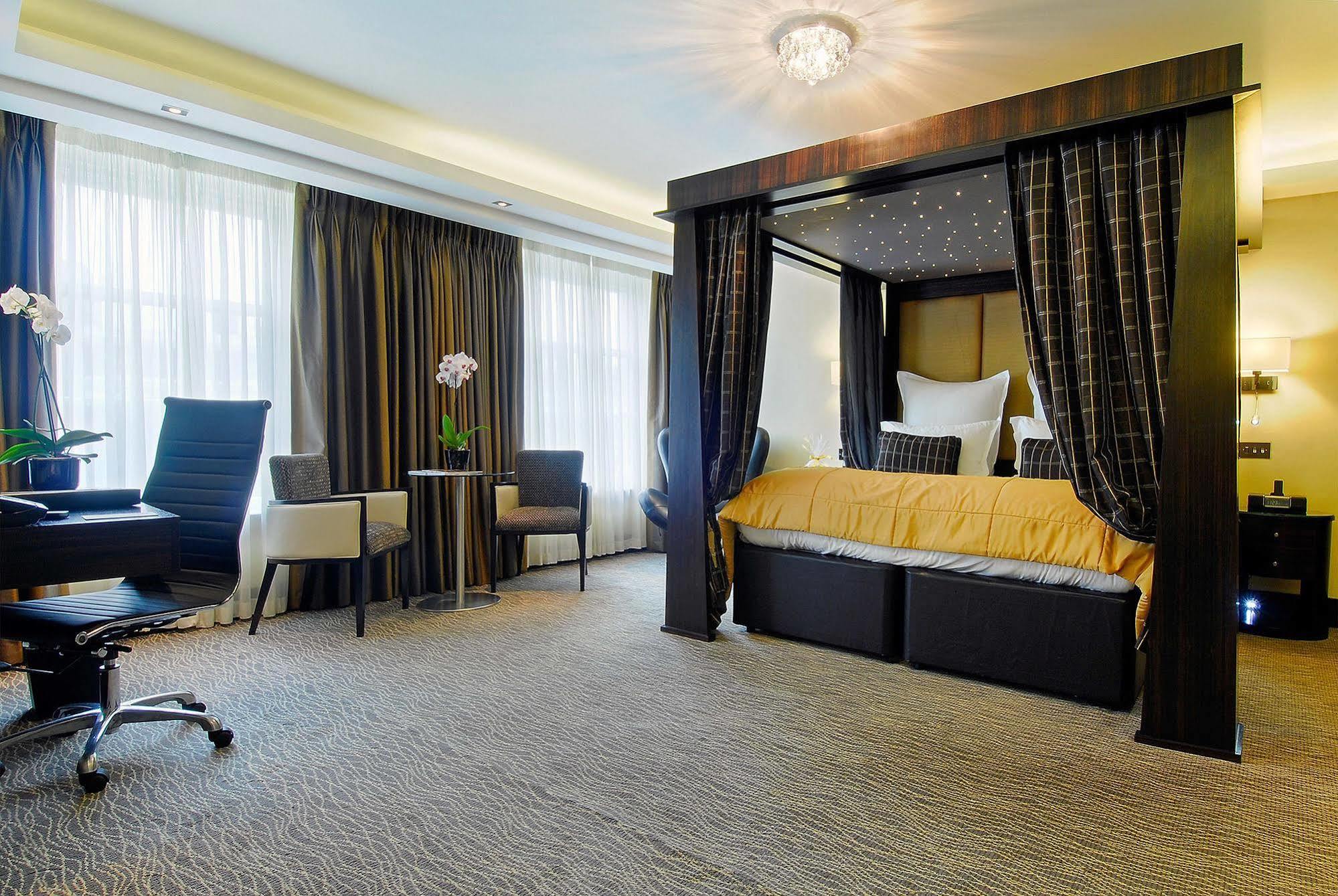 Montcalm Mayfair, Autograph Collection Hotel London
