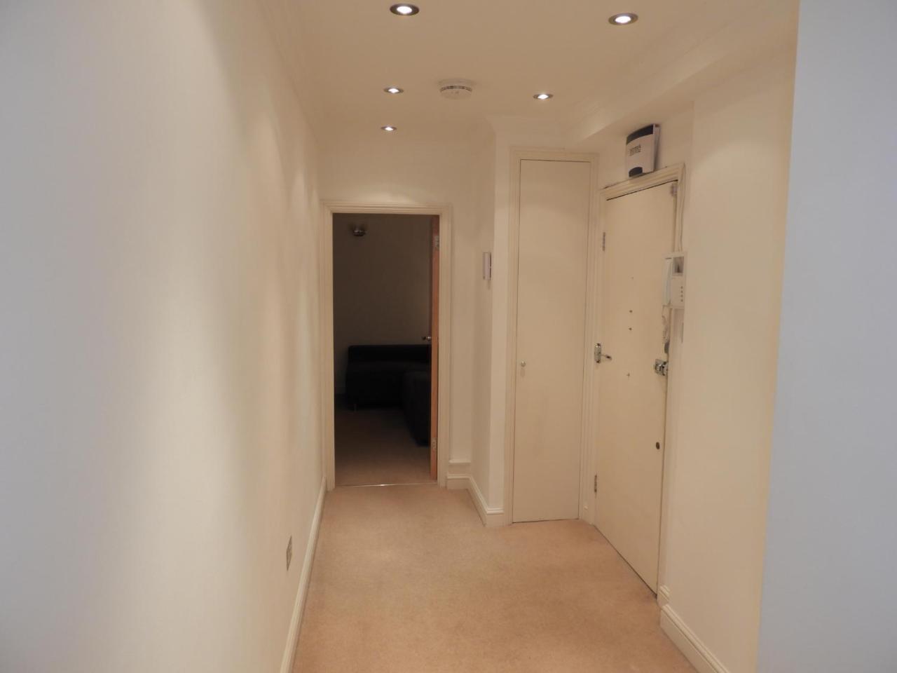 St Johns Wood Apartments * London