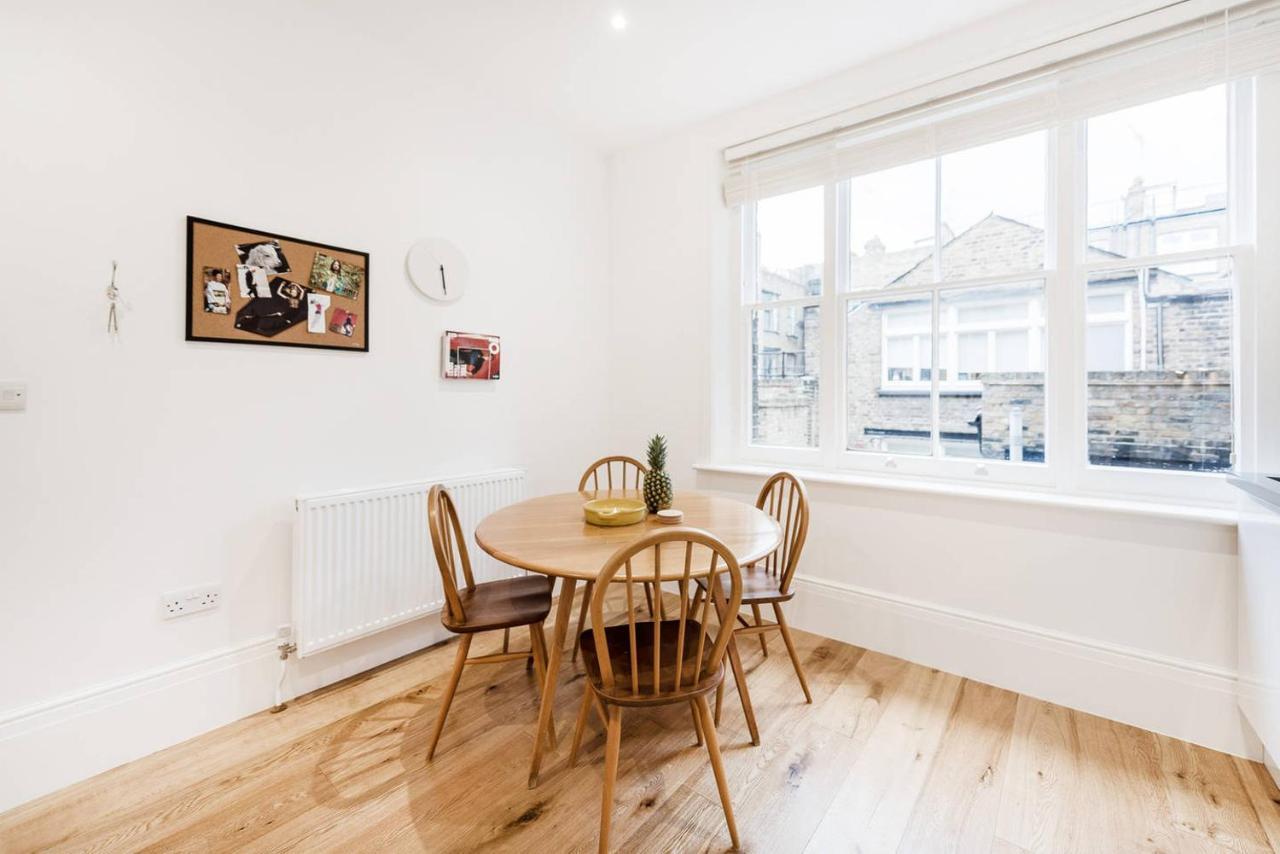 Covent Garden - Netflix And Nespresso * London