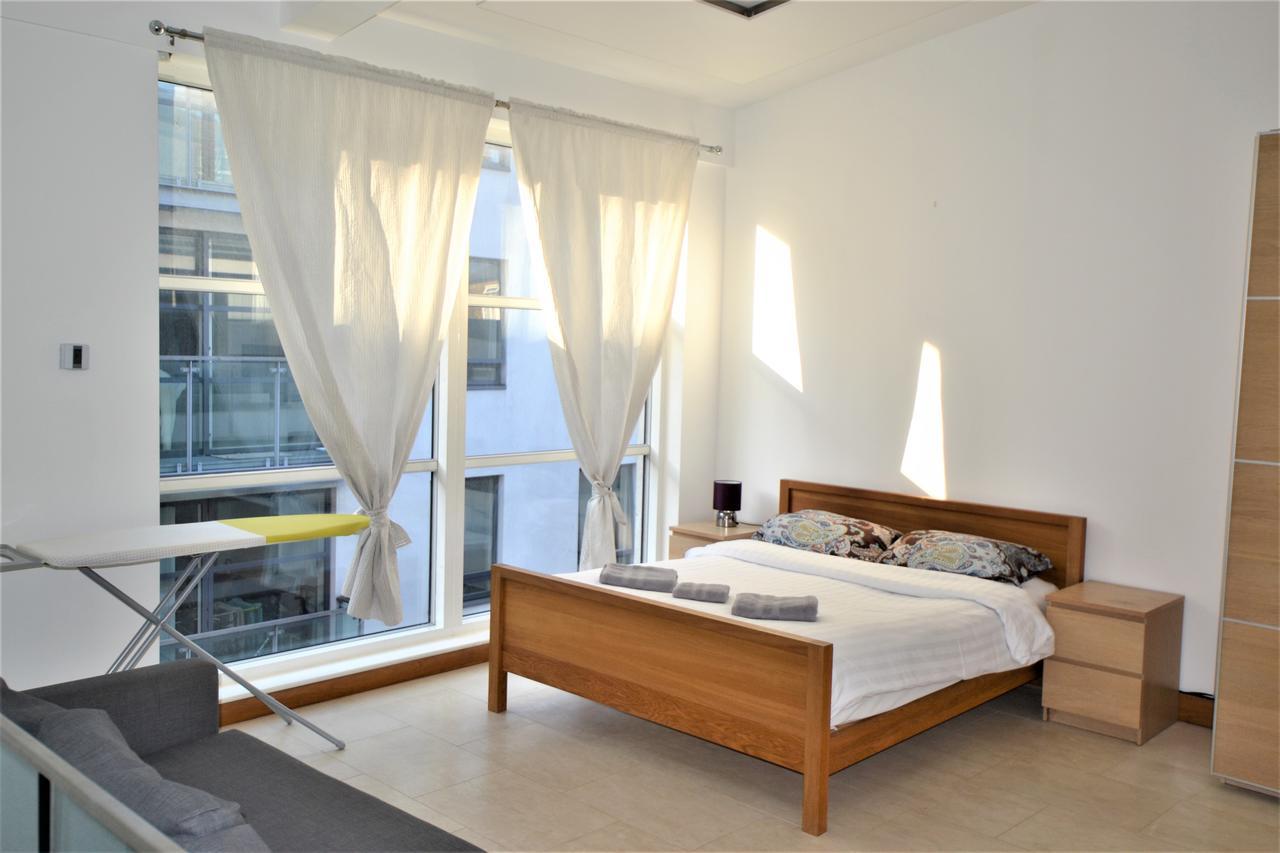 Bell House Apartment London