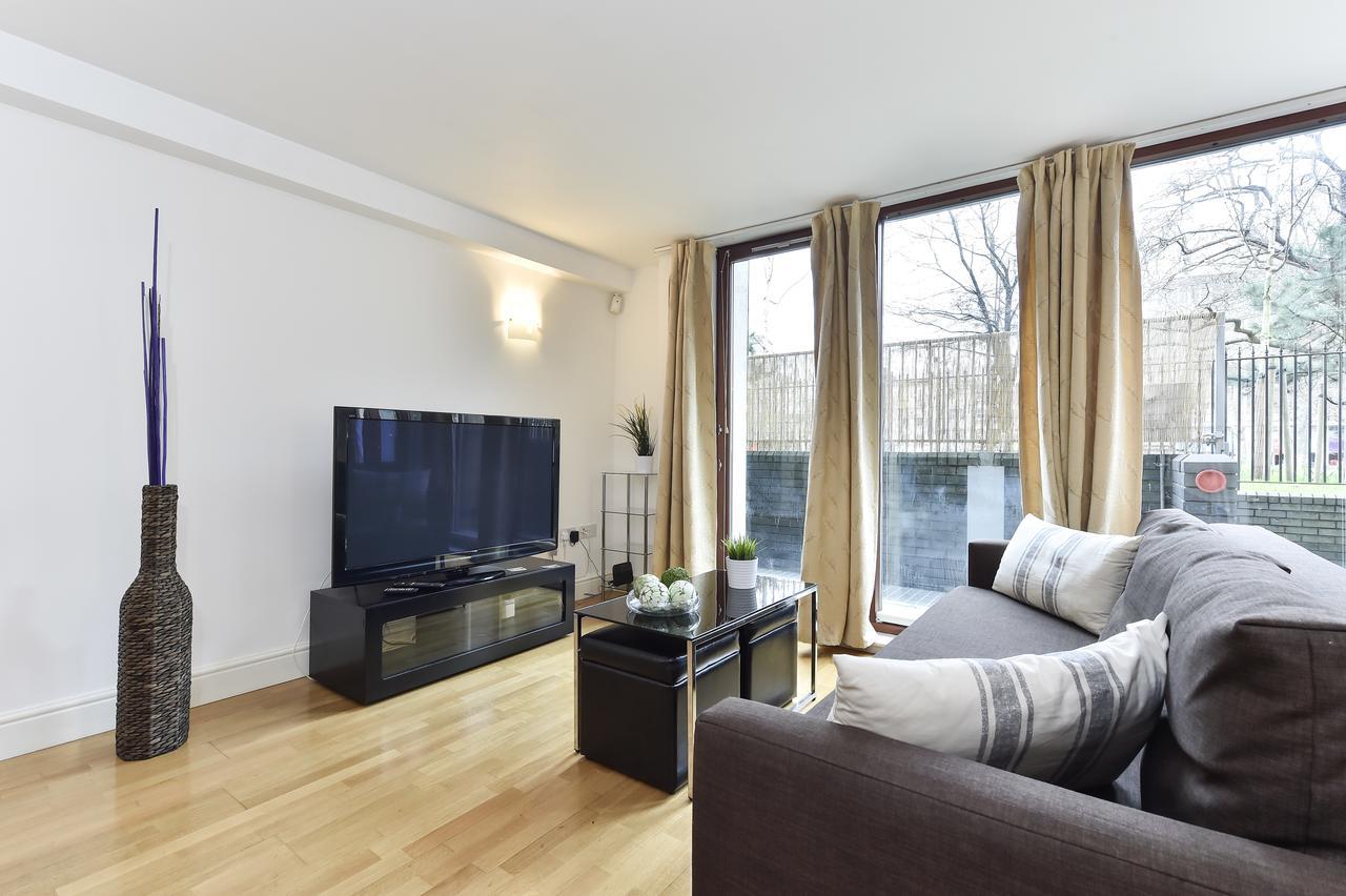 Apartment Charter *