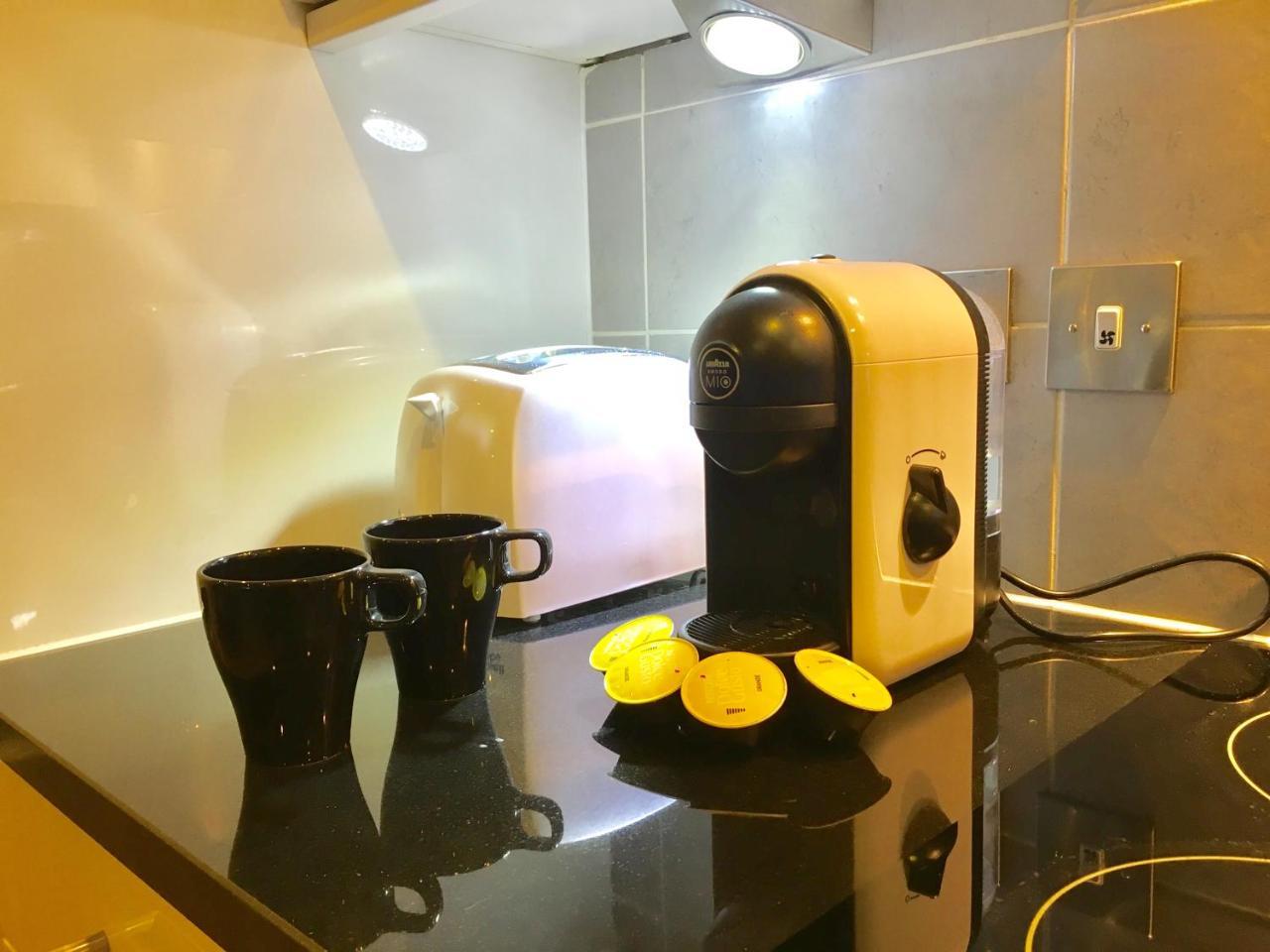 2 Bed Cosy In Fitzrovia Free Wifi By Aparts *