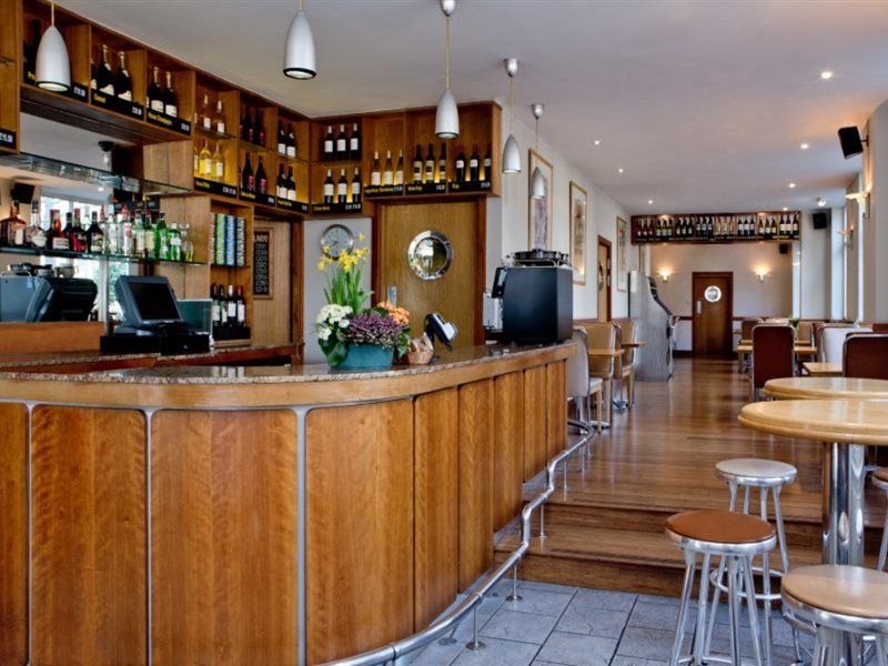 Royal National And Sister Hotels Roulette 3* London