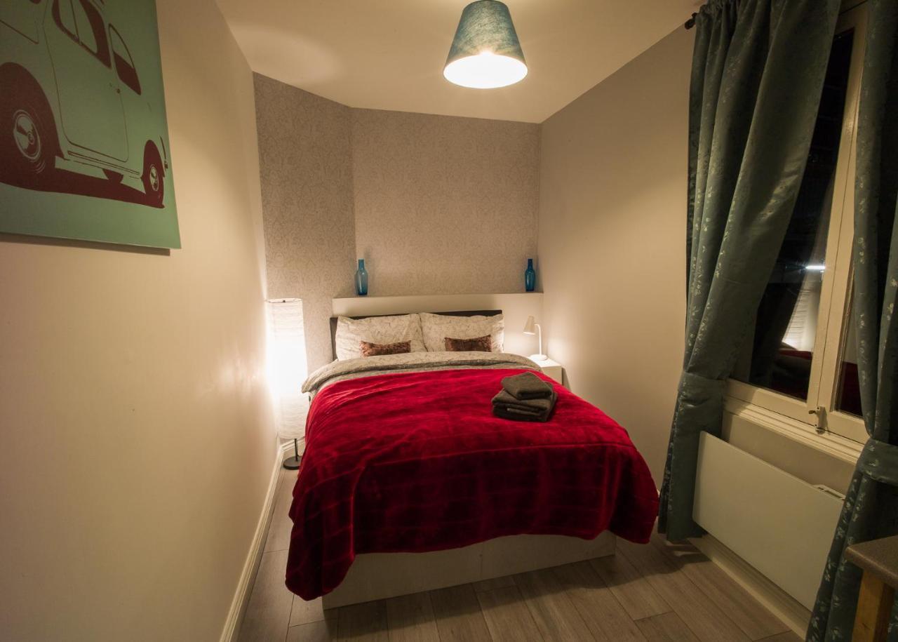 Victoria Guest house London
