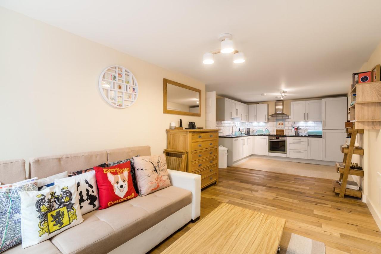 Apartment Fantastic Central Brixton Flat For Up To 6 Guests *