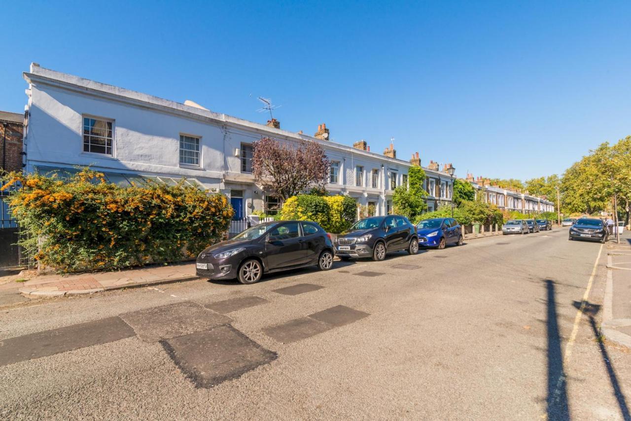 Fantastic Central Brixton Flat For Up To 6 Guests Apartment London