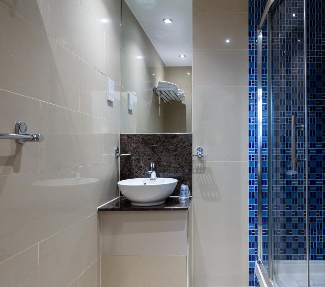 Sidney London-victoria Hotel 3*