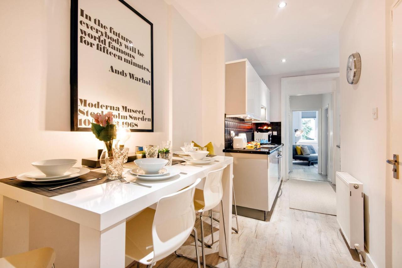 The Earl's Court Garden Gem Apartment